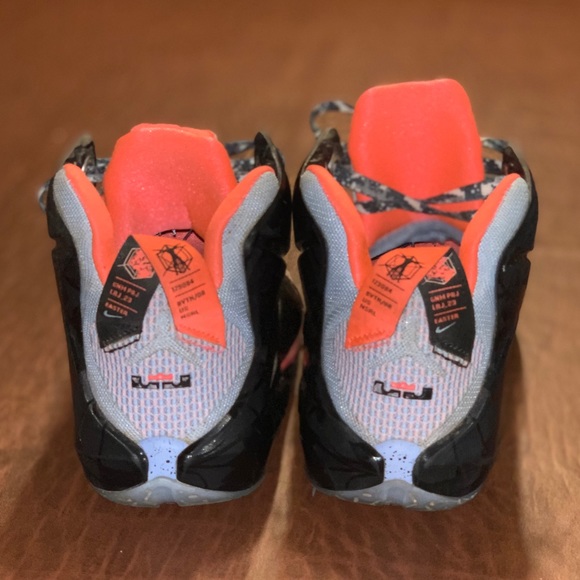 Lebrons sz 5Y BOUGHT ☺️ - Picture 5 of 5